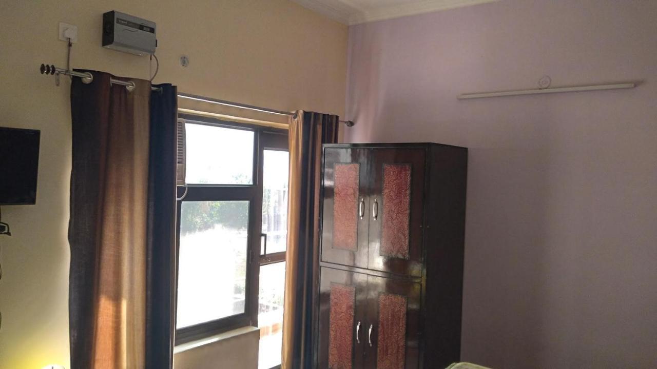 Hotel Vishla Palace By Uttarakhand Hotel Hospitality Narendra Nagar Eksteriør bilde