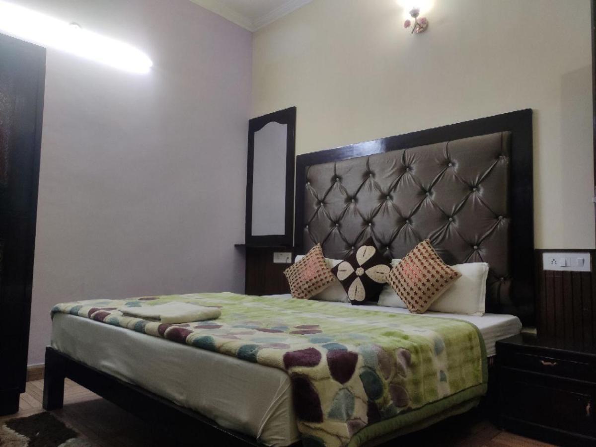 Hotel Vishla Palace By Uttarakhand Hotel Hospitality Narendra Nagar Eksteriør bilde